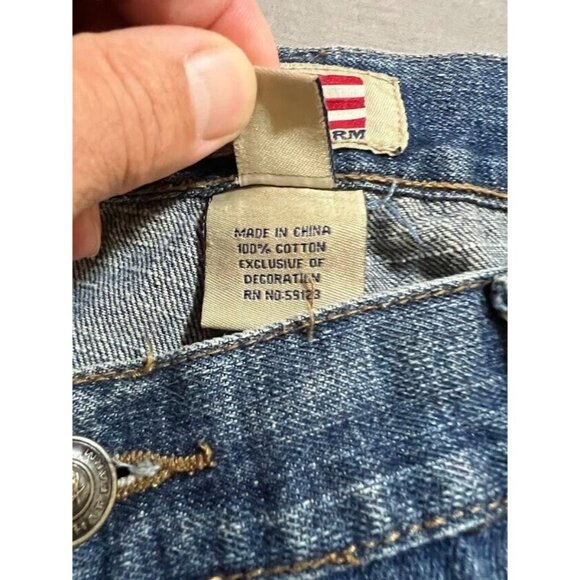 Phat Farm Shorts Mens 38 Blue Denim Embriodered Flap Pocketed Zip Men 38x12. - Picture 6 of 13